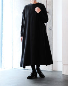 WOOL COTTON FLANNEL ONEPIECE col.Blackのサムネイル