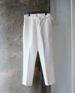 C/P Belted 2Tuck Trousers col.Off Whiteのサムネイル