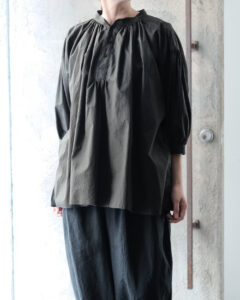 100/2 COTTON BROAD / BLOUSE col.Charcoalのサムネイル