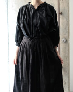 100/2 COTTON BROAD / BLOUSE col.Blackのサムネイル