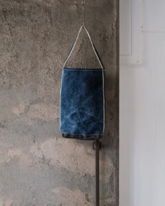 SAC MOUCHARD BOUTEILLE col.Indigo / Indigoのサムネイル