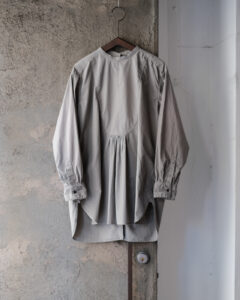 CHEMISIER CORSIER col.Oliveのサムネイル