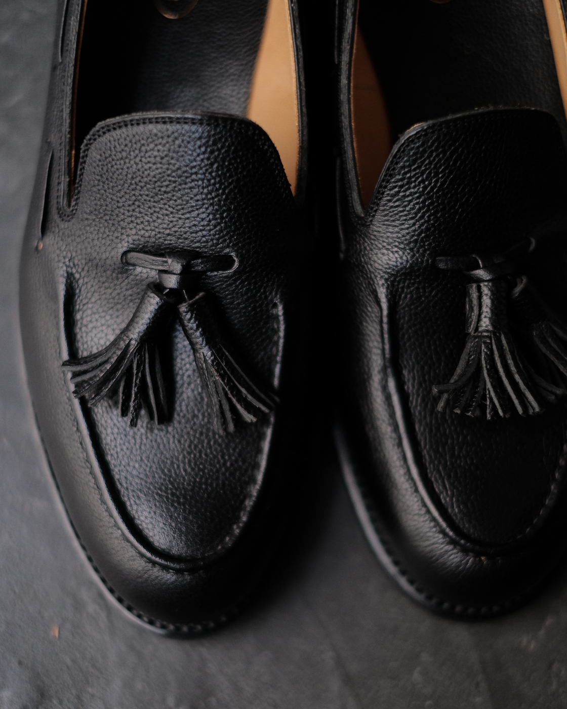 ff-138］Tassel loafer Hand mocca col.Black - Sleepy PEOPLE